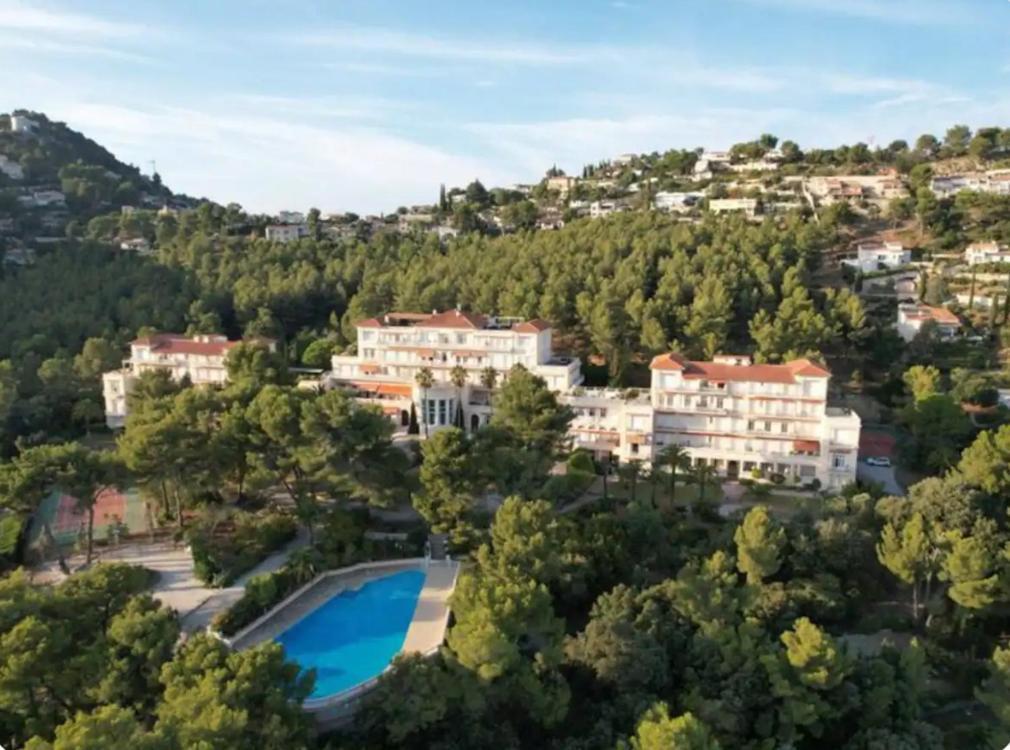 Studio 4 Personnes Copropriete Pas Frais De Menage Hyères Dış mekan fotoğraf